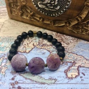 Amethyst and Onyx bracelet with lava beads