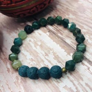 Moss Agate bracelet with lava stones